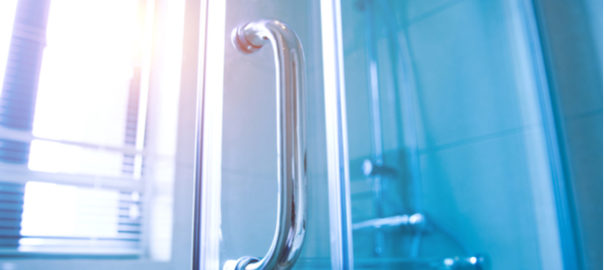 7 Benefits of Glass Shower Doors